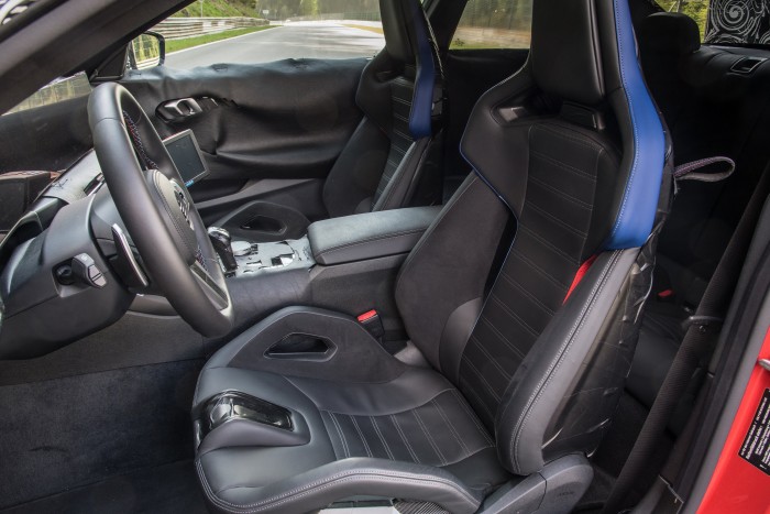 Már teszteli legdurvább kis méregzsákját a BMW 6