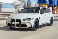 Itt a BMW 510 lóerős sportkombija 2