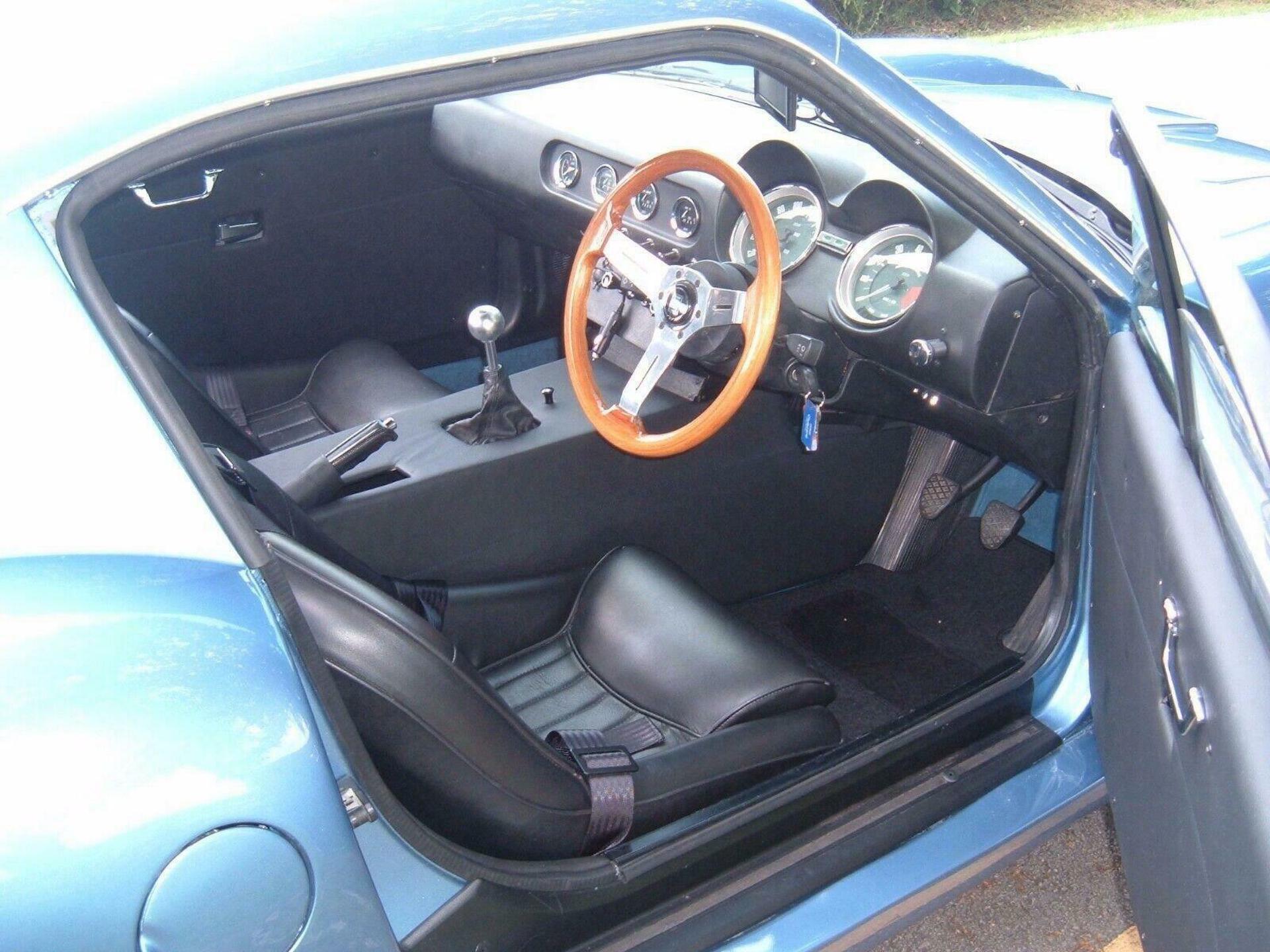 Jó ötlet volt Ferrari-kabátot adni egy BMW-re? 4