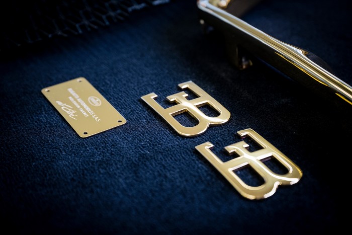 Igazi arany csillog ezeken a sportautókon 7