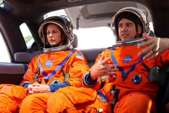 Ezzel a busszal indulnak a Holdra az űrhajósok