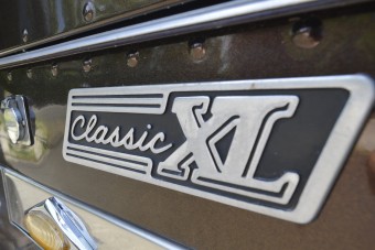 Dzsipet adott cserébe ezért a gyönyörű csőrösért