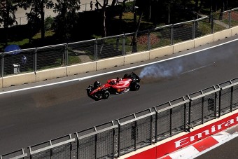 F1: Kiírta magát a Ferrari a bajnokságból?