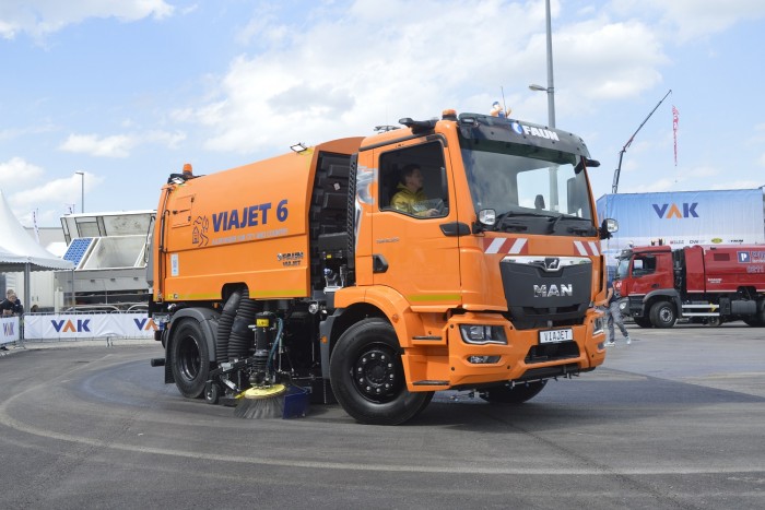 Ezekkel gépekkel tisztulnak meg a városok 6