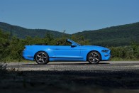 Kaliforniából, speciálba’! – Ford Mustang kabrió 64
