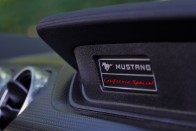 Kaliforniából, speciálba’! – Ford Mustang kabrió 69