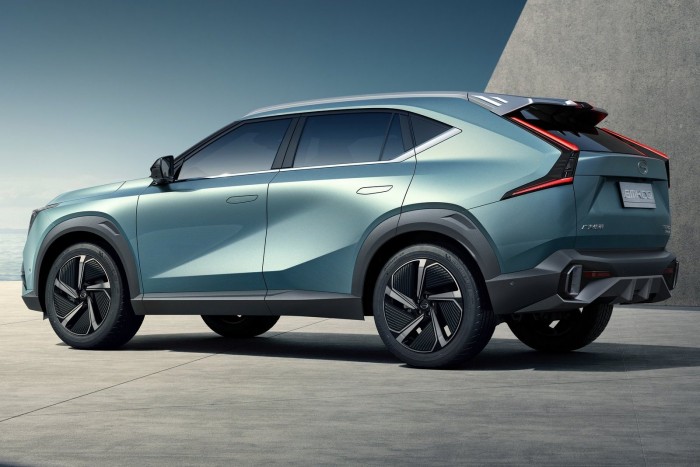 Kvantumfénykarddal támad a kínai forradalmár 6