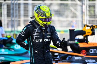 F1: Hamilton így még nem szenvedett fájdalomtól 