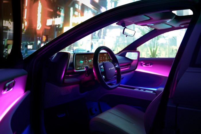 Négykerekű ufó a legújabb Hyundai 9 | Vezess Négykerekű ufó a legújabb Hyundai 9