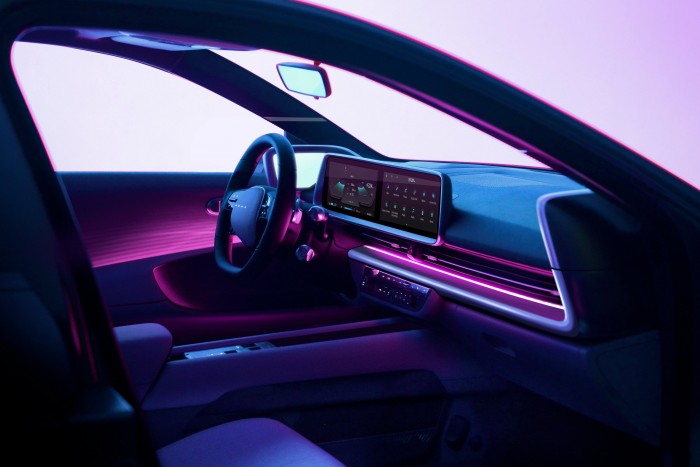 Négykerekű ufó a legújabb Hyundai 8 | Vezess Négykerekű ufó a legújabb Hyundai 8