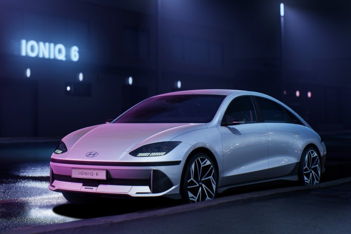 Négykerekű ufó a legújabb Hyundai 6 | Vezess Négykerekű ufó a legújabb Hyundai 6