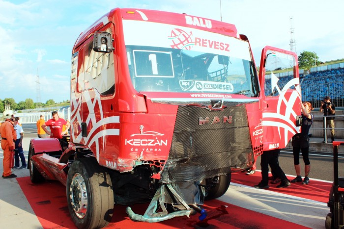Ripityára törték Kiss Norbert kamionját a Hungaroringen 7