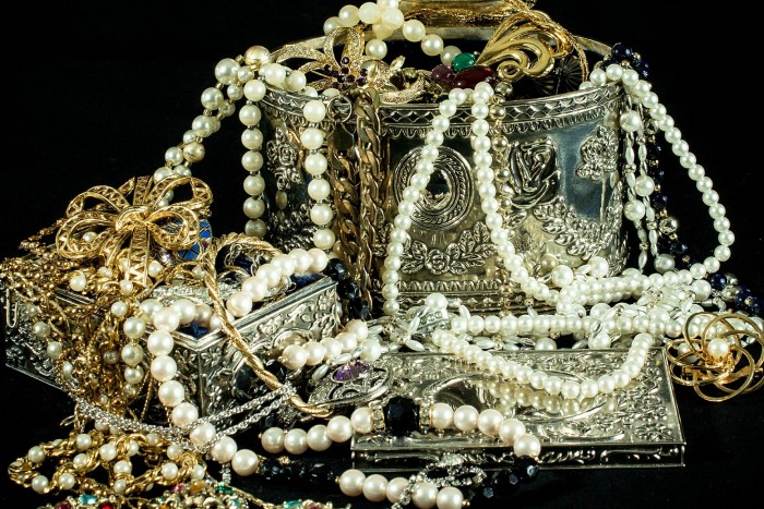 Kincs ami van: Kolumbia partjainál fedeztek fel arannyal teli hajóroncsokat