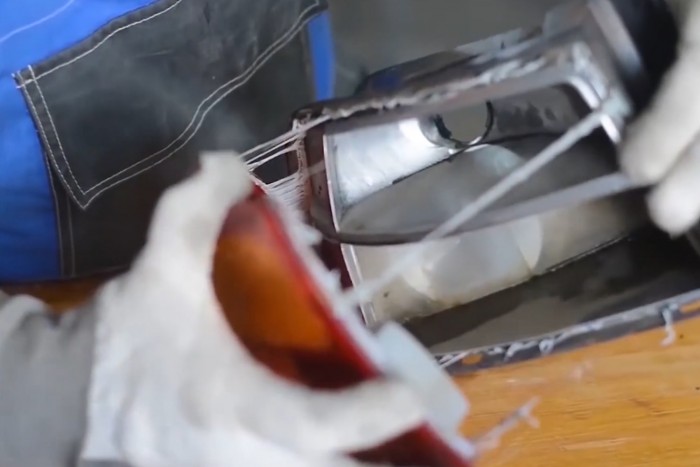 Elvetemült baromság a kristályokkal kirakott lámpa, vagy szódával elmegy?