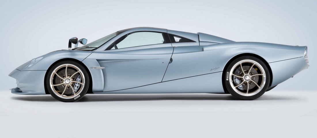 Ezt a kocsit tényleg nagy faroknak hívják. Nem véletlen