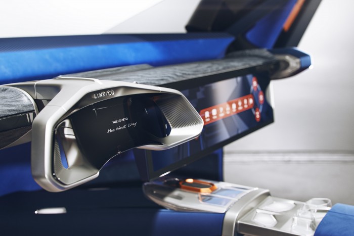 Plug-in hibrid űrszedán a Volvo testvérmárkájától 7