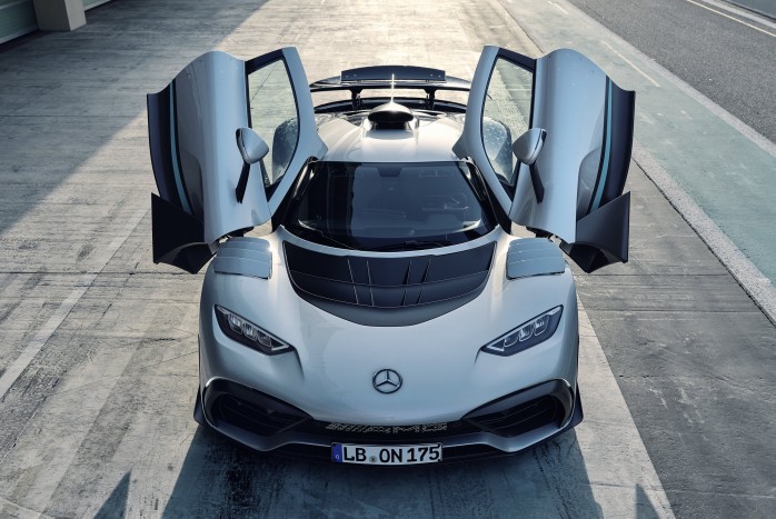 Mindent üt a Mercedes új sportkocsija 6 | Vezess Mindent üt a Mercedes új sportkocsija 6