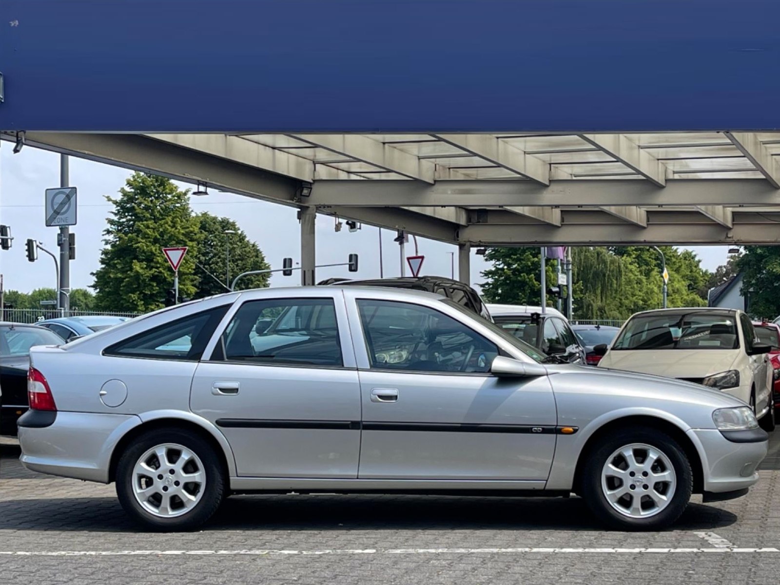 Ha odavagy az öreg autókért, akkor ezt az Opelt meg kell venned 2