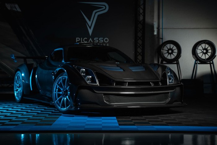 Lóerőnként félmillió forintot kérnek ezért az autóért 6