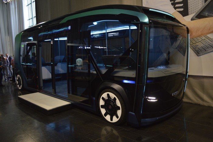 Új önvezető busszal kísérleteznek 9 | Vezess Új önvezető busszal kísérleteznek 9