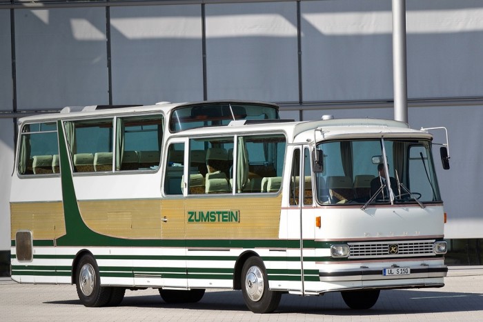 Mindössze két darab készült ebből a buszból