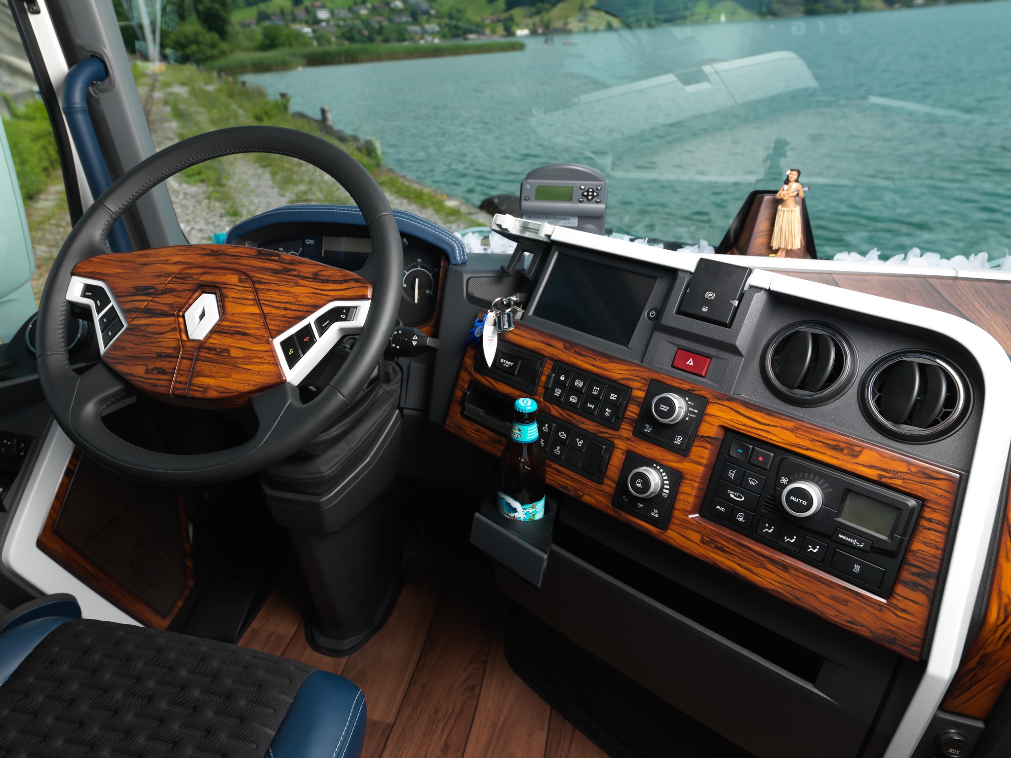 Ez a Renault tengerért kiált 1