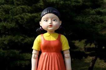 Hivatalos, folytatódik a Netflix slágersorozata