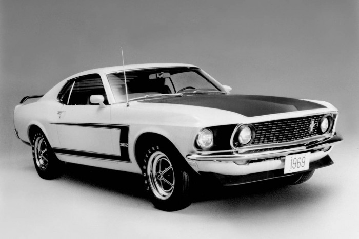 Kinyílt a Ford csodás archívuma, minden ingyen vihető 1