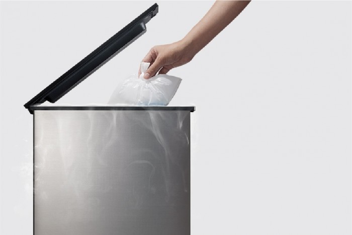 Fagyasztót szereltek a kukába, ez az oka 1