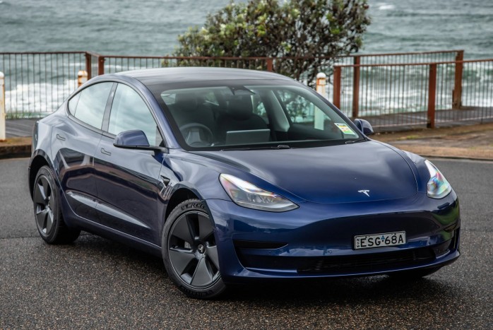 Komoly gondok vannak a Teslákkal