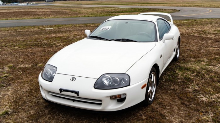 13 darab Toyota Suprát árverezett el a rendőrség Amerikában 1