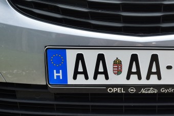 Máris múzeumba került az új rendszám