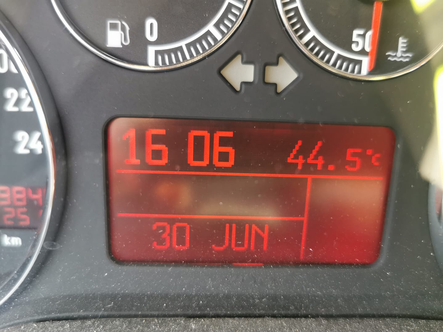 48,5 °C – ennyit mértek ma itthon, mutatjuk, hogy hol 15