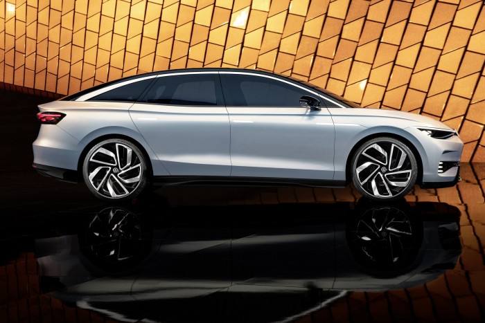 Testvért kap a VW Passat 6 | Vezess Testvért kap a VW Passat 6