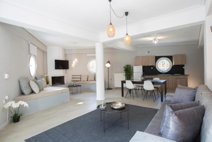 Luxushajót adnak bérbe, ami elsüllyedne a tengeren 2