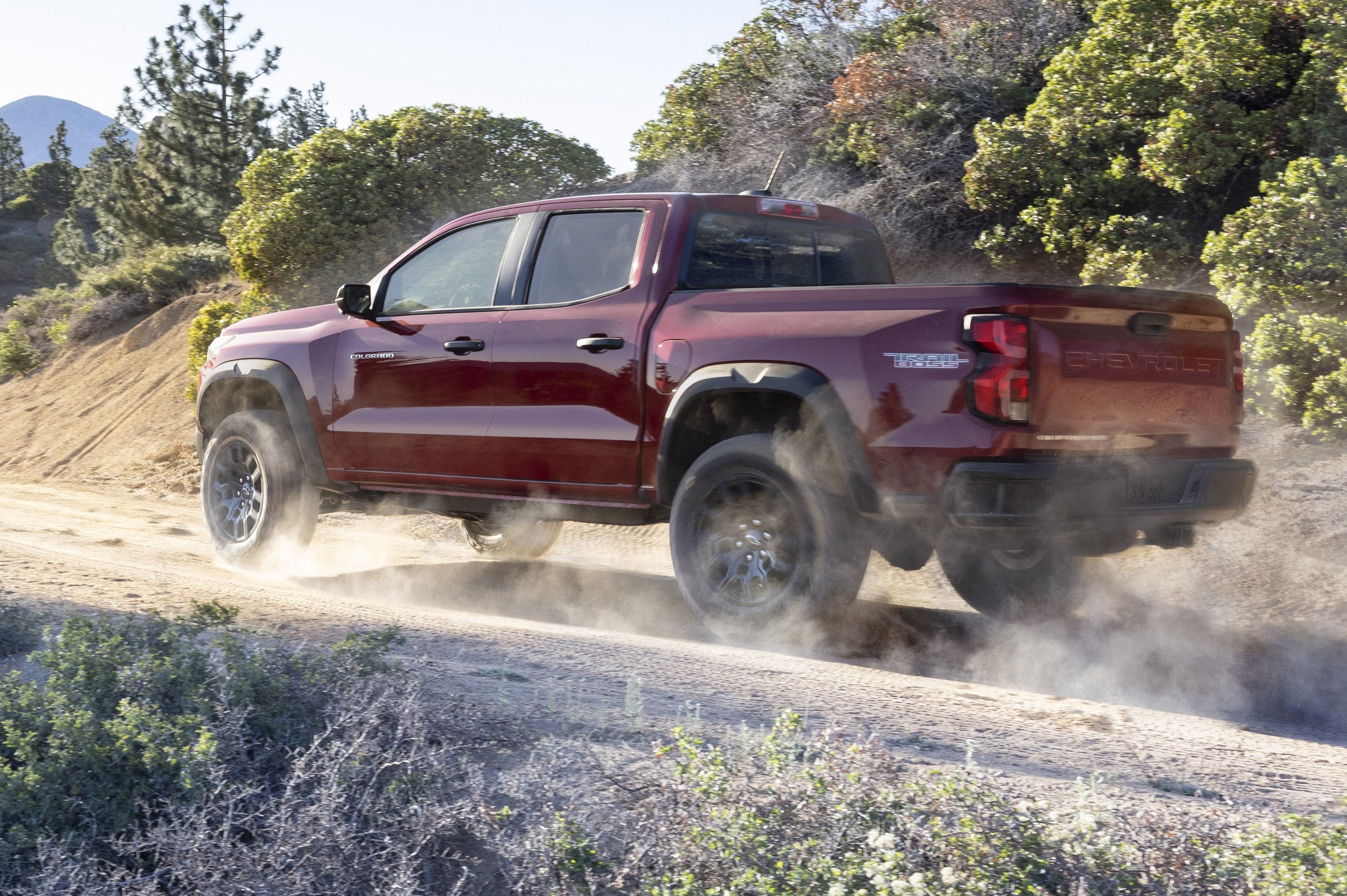 Hobbira ügyesebb, dolgozni keményebb az új Chevy pickup 27