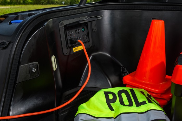 Ennek a platósnak mindenhol elsőbbsége van 6