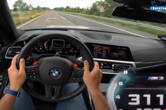 Attól dobod el az agyad, ahogy ez a BMW 250 km/óra felett megy