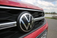 Rizikós autót hoz Magyarországra a Volkswagen 49