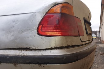 14 friss fotó a műhelyek sírva röhögős poklából