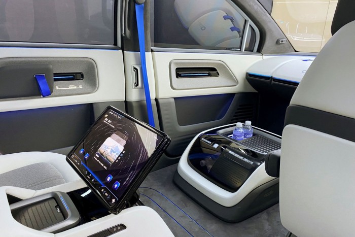 Ebben az autóban opciós extra a kormánykerék 5 | Vezess Ebben az autóban opciós extra a kormánykerék 5