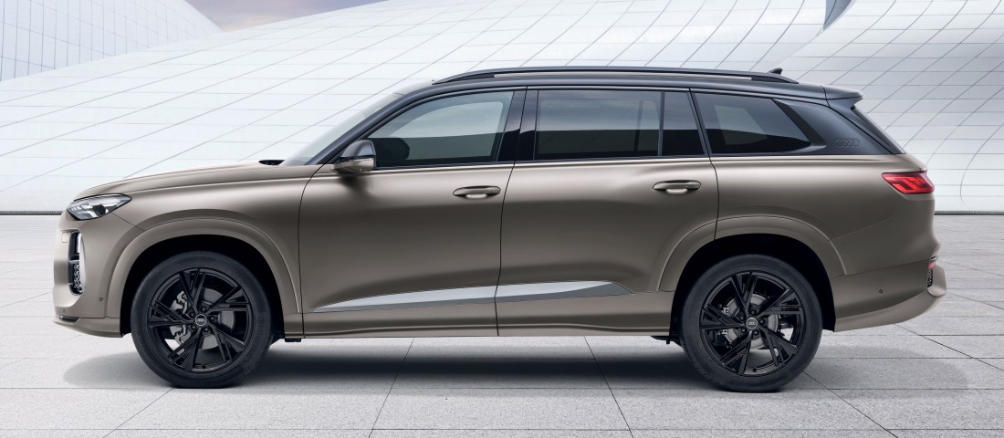 Suta dizájn, hatalmas méretek: megérkezett az Audi Q6