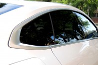 Kupénak látszó SUV a villanyhajtású BMW i4 57