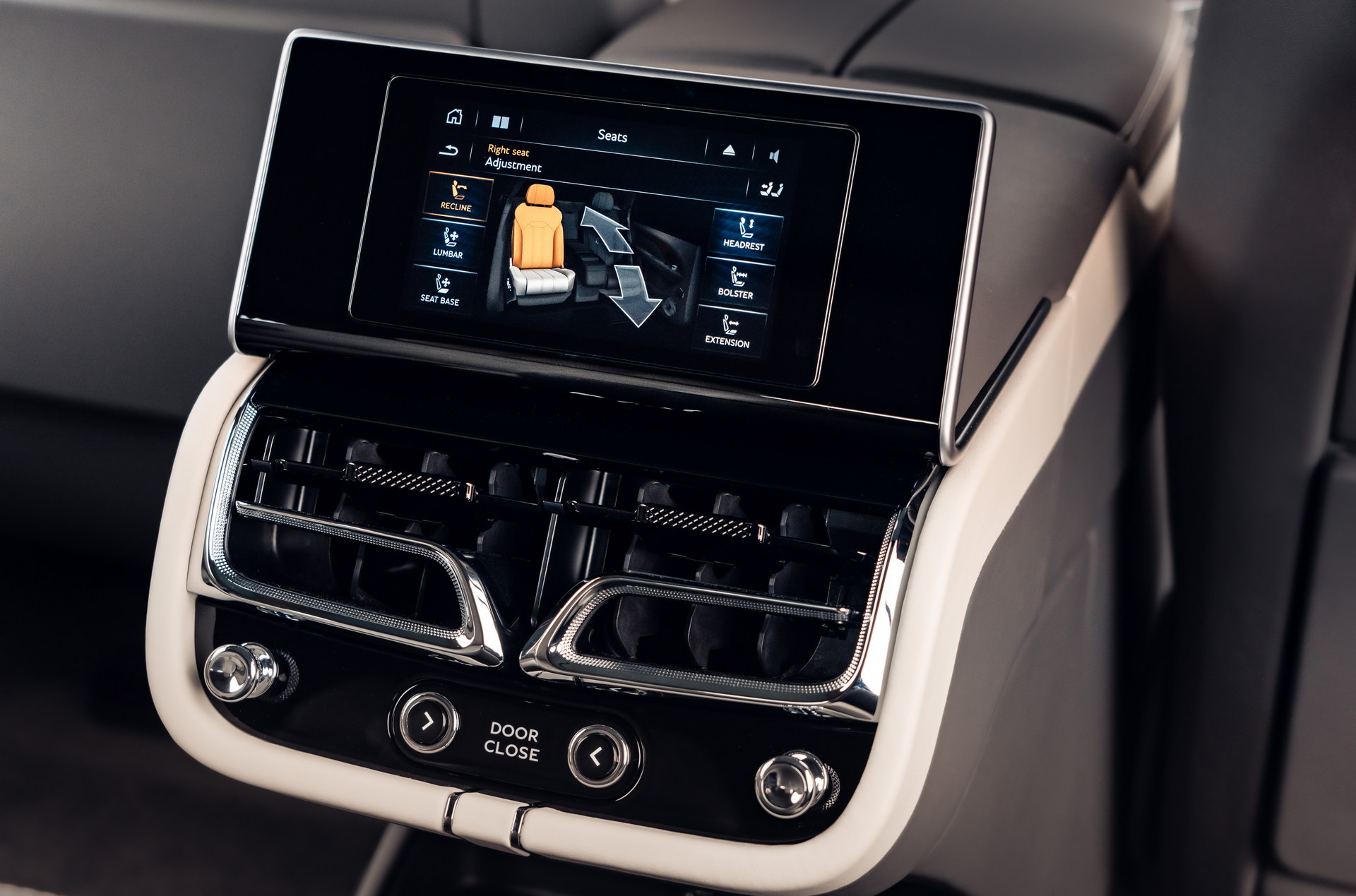 bentley-bentayga-ewb-airline-seat-specification-5 | Vezess | Vezess