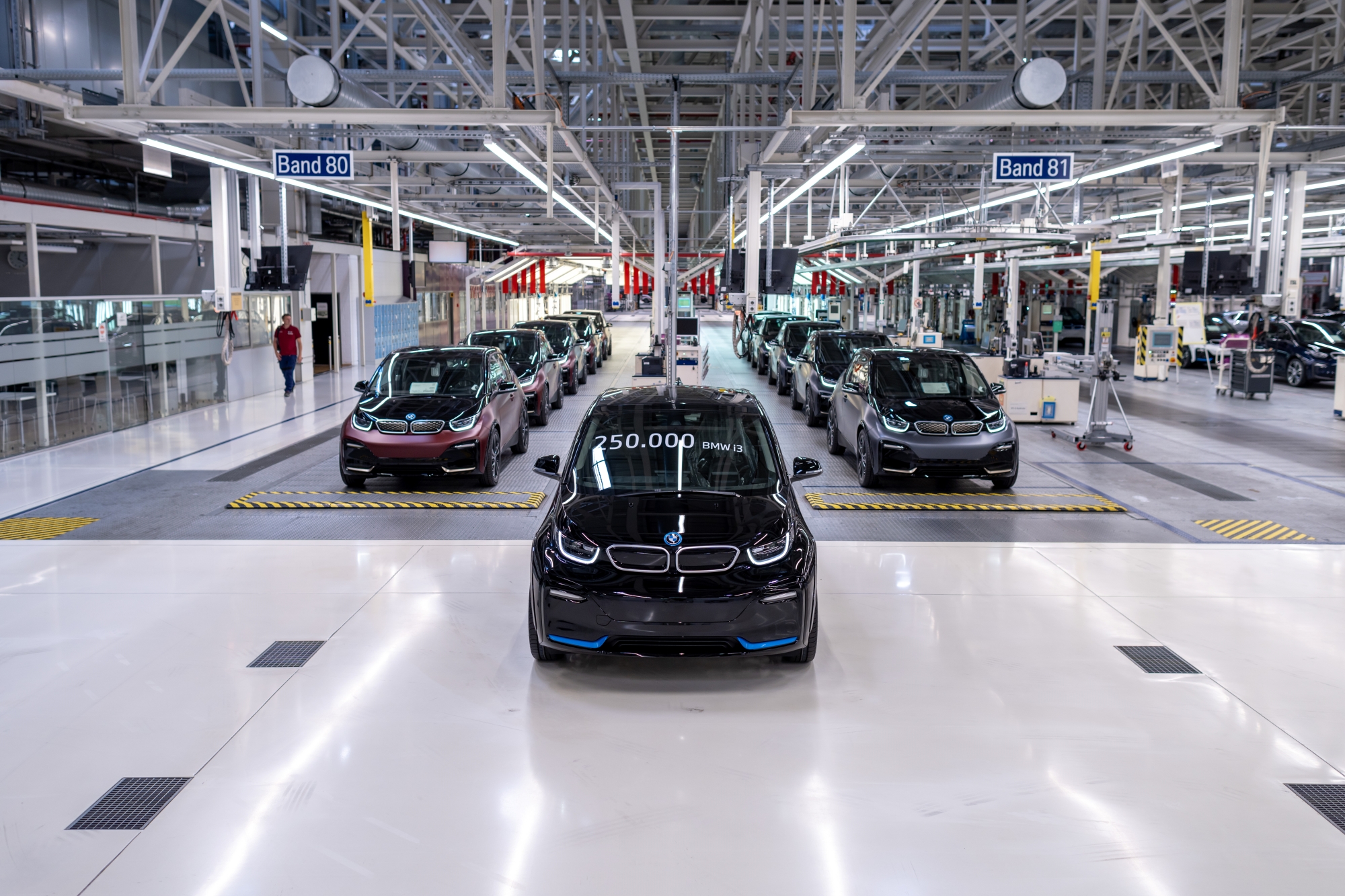 Így búcsúzott az első teljesen elektromos BMW 2