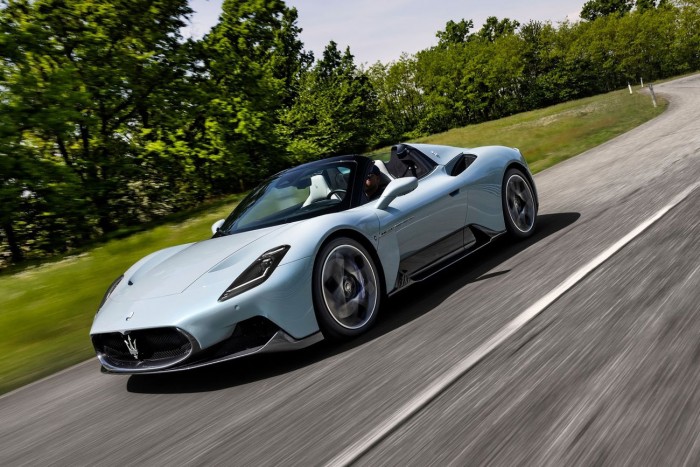 „Nem a rapperek autója” – Interjú a Maserati magyar főnökével 13 „Nem a rapperek autója” – Interjú a Maserati magyar főnökével 13