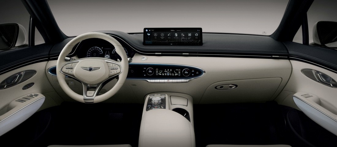 Sportautóként gyorsul ez a luxusterepjáró