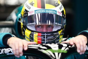 F1: Nem semmi, Vettel milyen bajuszt növesztett Monzára