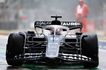 F1: Elmosta az eső az első edzést
