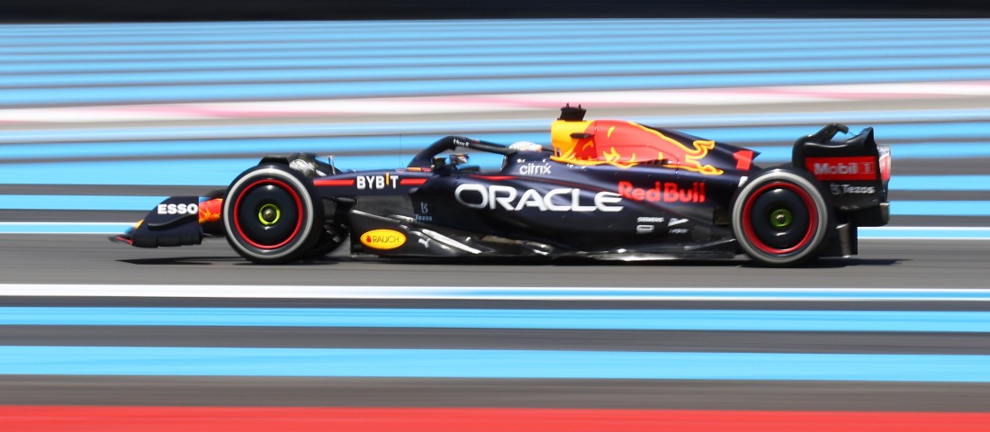 F1: Az élről esett ki a Ferrari, Verstappen nyert Franciaországban